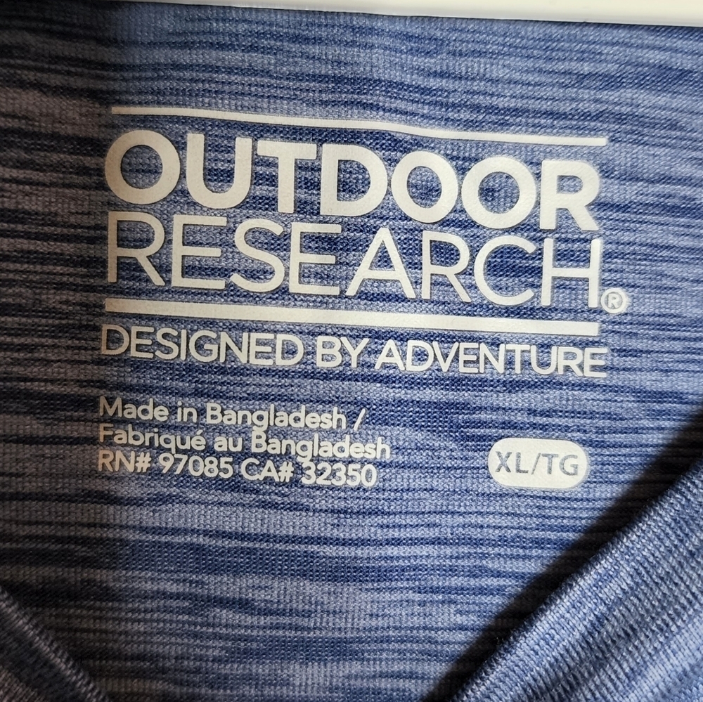 Outdoor Research Split Back Blue Active Tee Flyaw… - image 7
